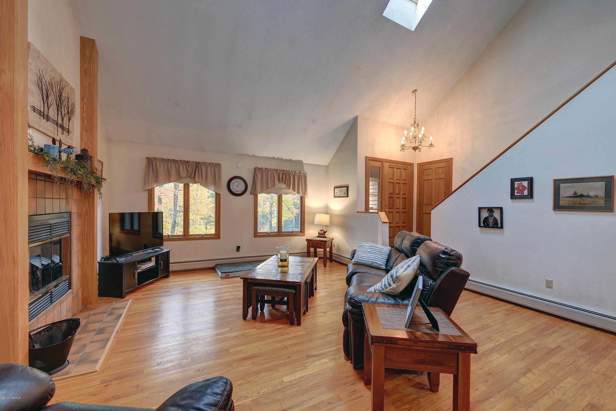 99 Jacobs Hollow Road Becket, MA 01223 - Photo 25 of 39 a living room with furniture