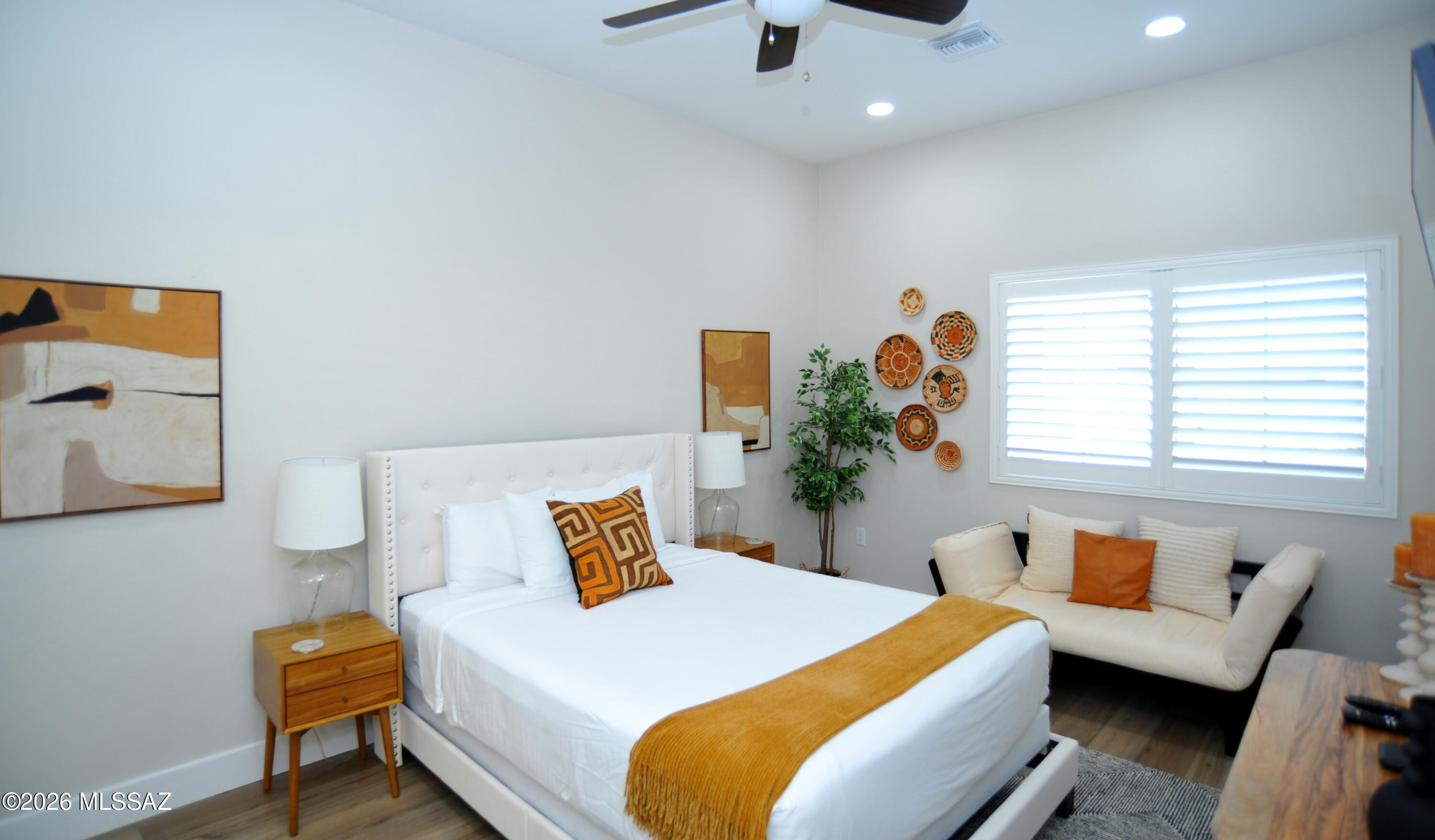 2040 East River Road, Unit 205 Tucson, AZ 85718 - Photo 14 of 33