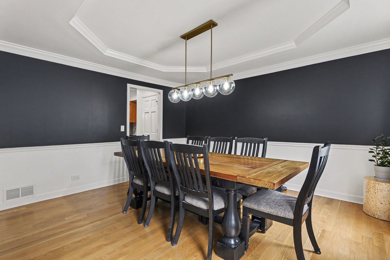 2606 Modaff Road Naperville, IL 60565 - Photo 7 of 55 Gallery Image 7