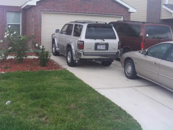 $1,700 | 10007 Copper Hollow Lane, Houston, TX 77044