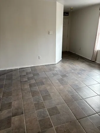 $1,700 | 10007 Copper Hollow Lane, Houston, TX 77044