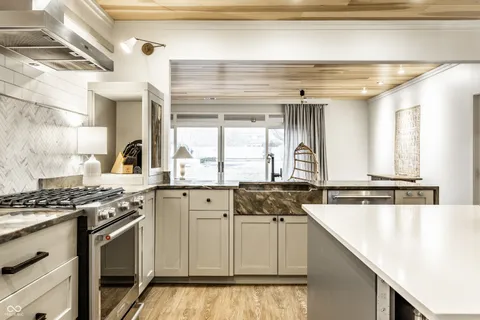 $1,150,000 | 7162 North Pennsylvania Street, Indianapolis, IN 46240