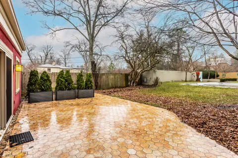 $1,150,000 | 7162 North Pennsylvania Street, Indianapolis, IN 46240