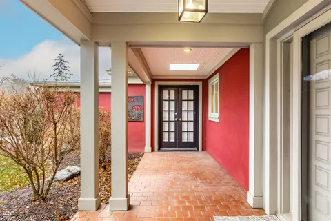 $1,150,000 | 7162 North Pennsylvania Street, Indianapolis, IN 46240