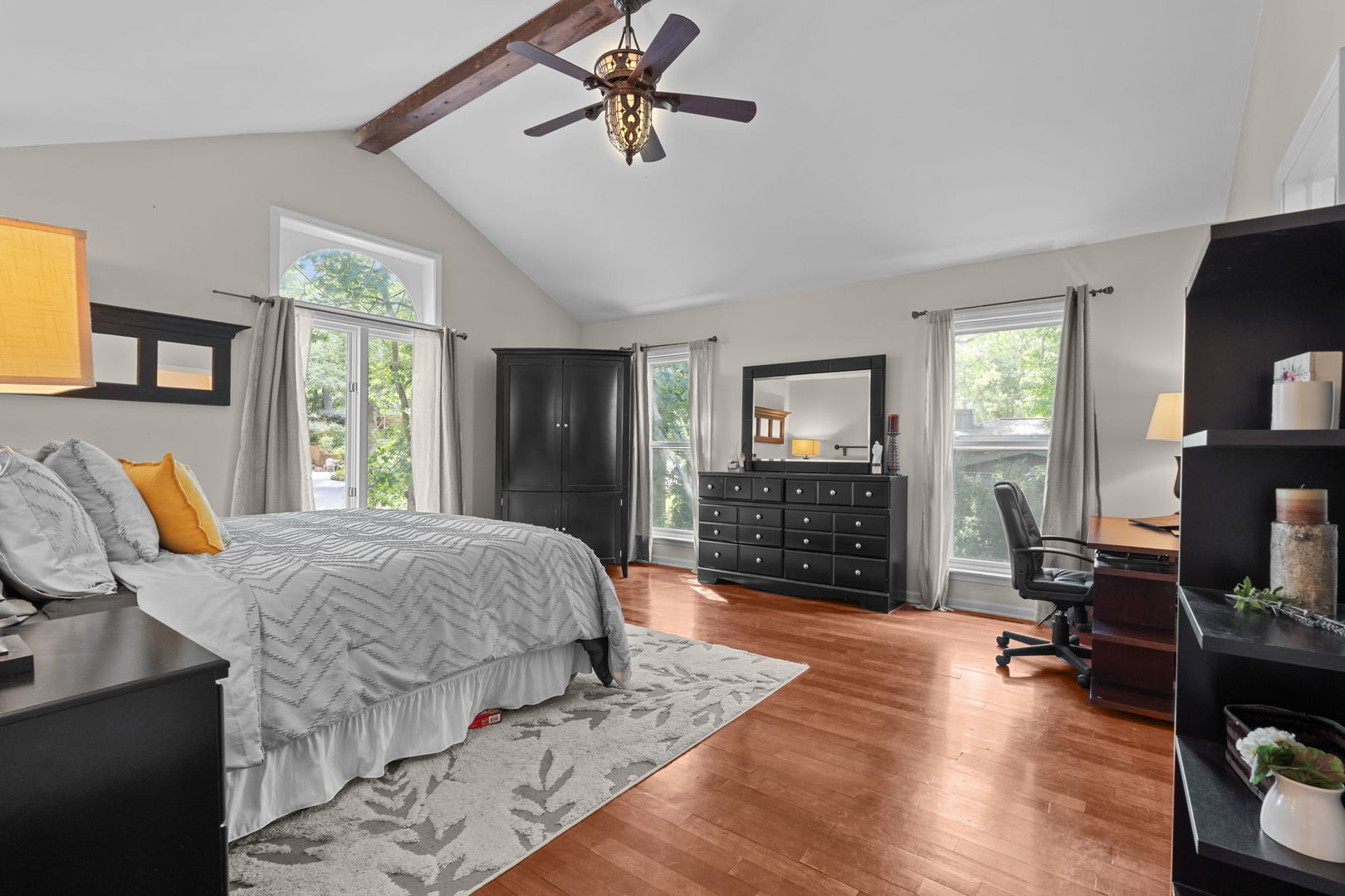 216 Hickory Road Oakwood Hills, IL 60013 - Photo 16 of 37