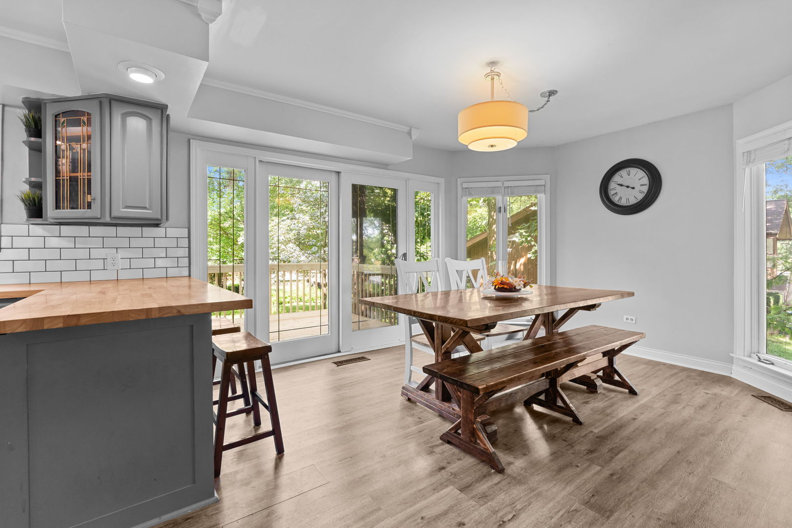 216 Hickory Road Oakwood Hills, IL 60013 - Photo 7 of 37