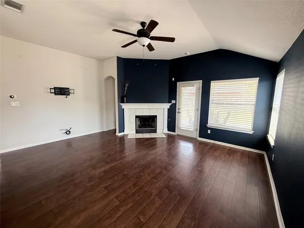$1,995 | 428 River Crossing Trail, Round Rock, TX 78665