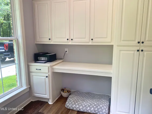 $524,900 | 1425 Pine Hill Drive, Raymond, MS 39154