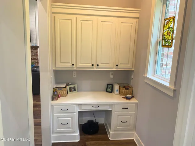 $524,900 | 1425 Pine Hill Drive, Raymond, MS 39154