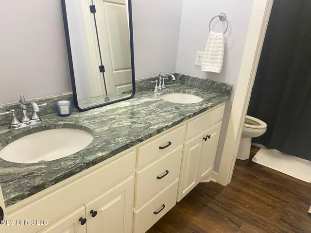 $524,900 | 1425 Pine Hill Drive, Raymond, MS 39154