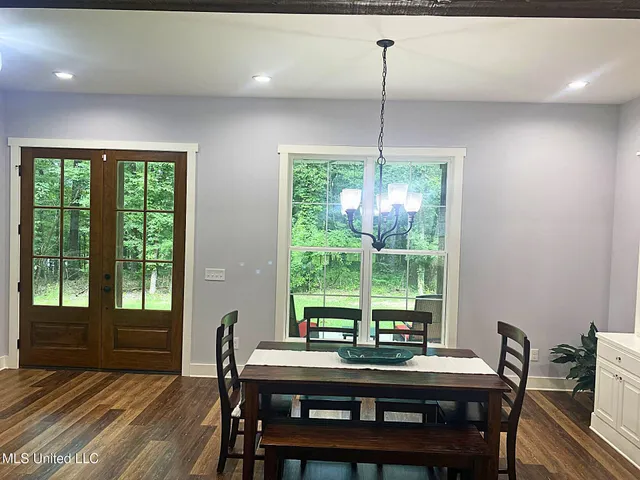 $524,900 | 1425 Pine Hill Drive, Raymond, MS 39154