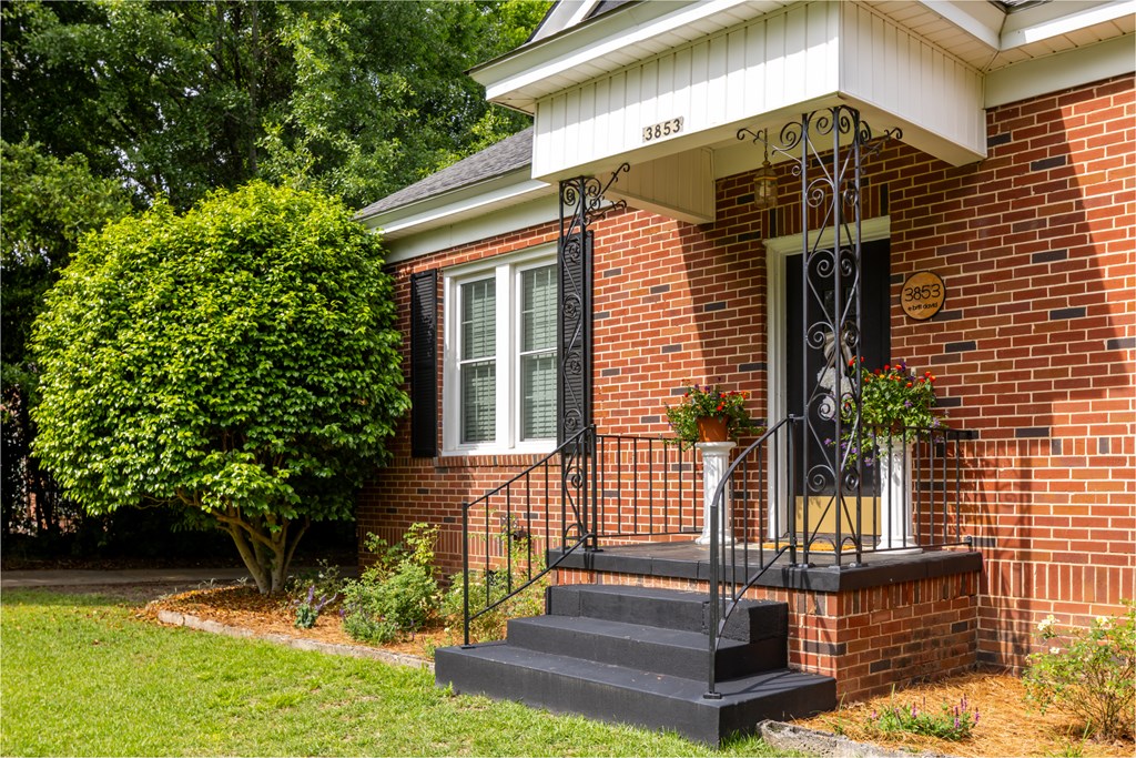3853 East Britt David Road Columbus, GA 31909 - Photo 4 of 29