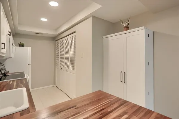 $300,000 | 58 Ashford Drive, Cranberry Township, PA 16066