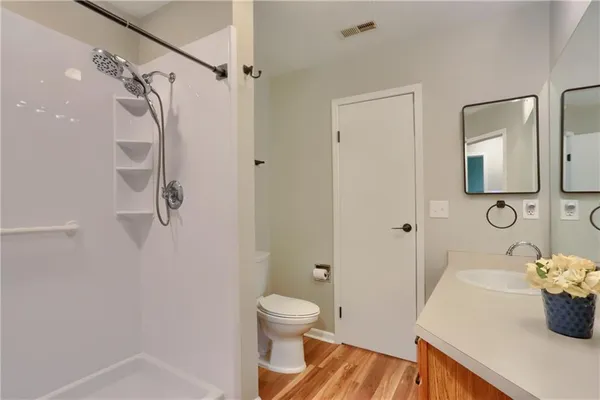 $300,000 | 58 Ashford Drive, Cranberry Township, PA 16066