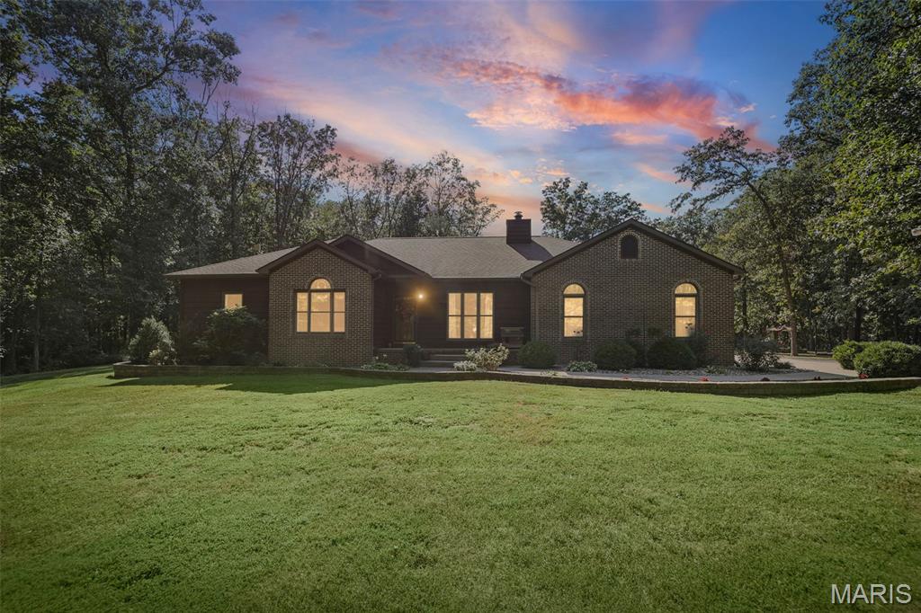 8539 Beaucoup Township Road Ashley, IL 62808 - Photo 4 of 70 Gallery Image 4
