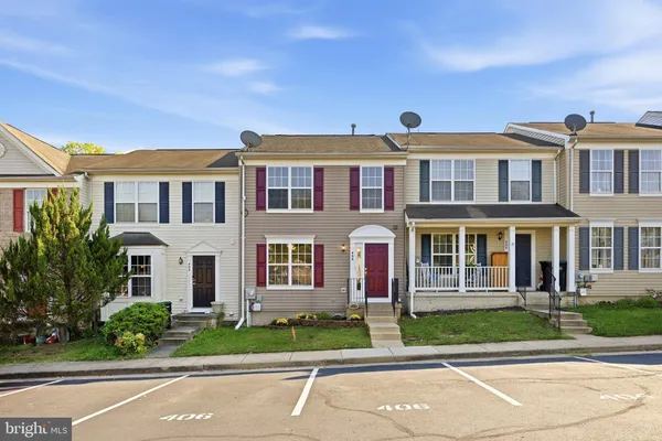 $324,900 | 406 Pendleton Lane, Strasburg, VA 22657