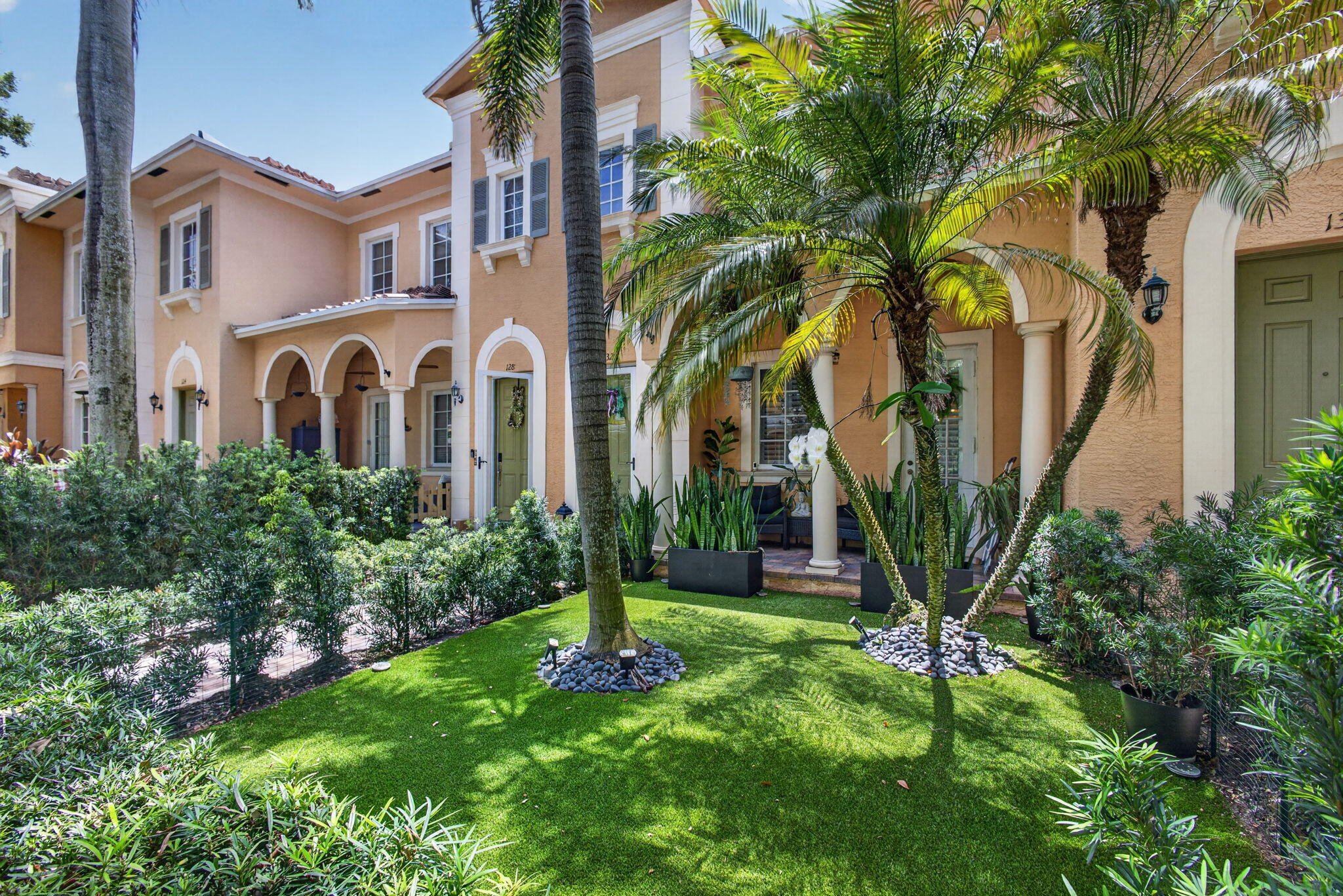 132 Midleton Way Jupiter, FL 33458 - Photo 4 of 64 4-web-or-mls-5D1A7659