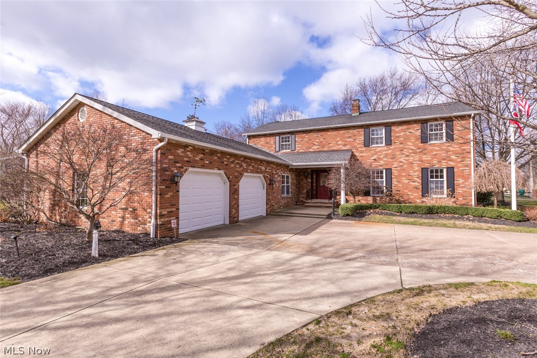 270 Barrington Ridge Road Painesville, OH 44077 - Photo 4 of 35