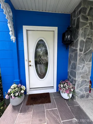 $325,000 | 623-623 Main Street, Leesburg, NJ 08327