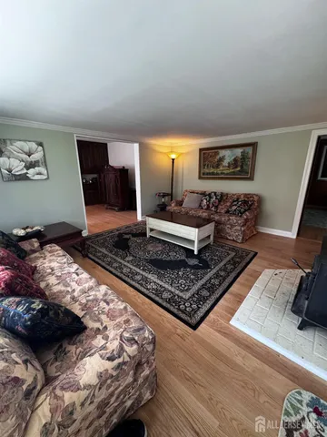 $325,000 | 623-623 Main Street, Leesburg, NJ 08327