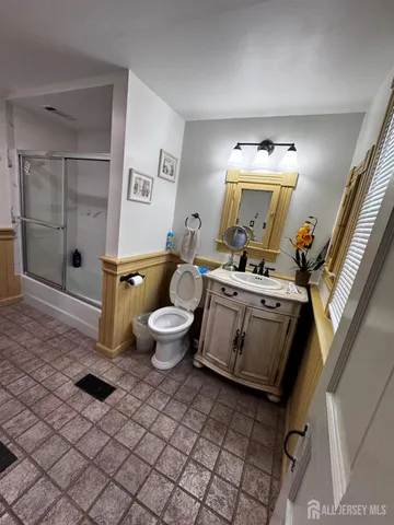 $325,000 | 623-623 Main Street, Leesburg, NJ 08327