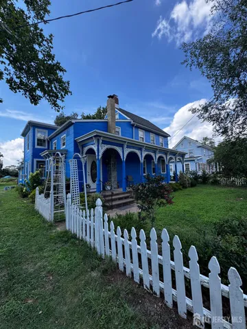 $325,000 | 623-623 Main Street, Leesburg, NJ 08327