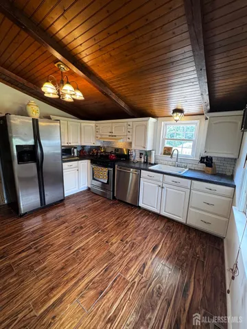 $325,000 | 623-623 Main Street, Leesburg, NJ 08327