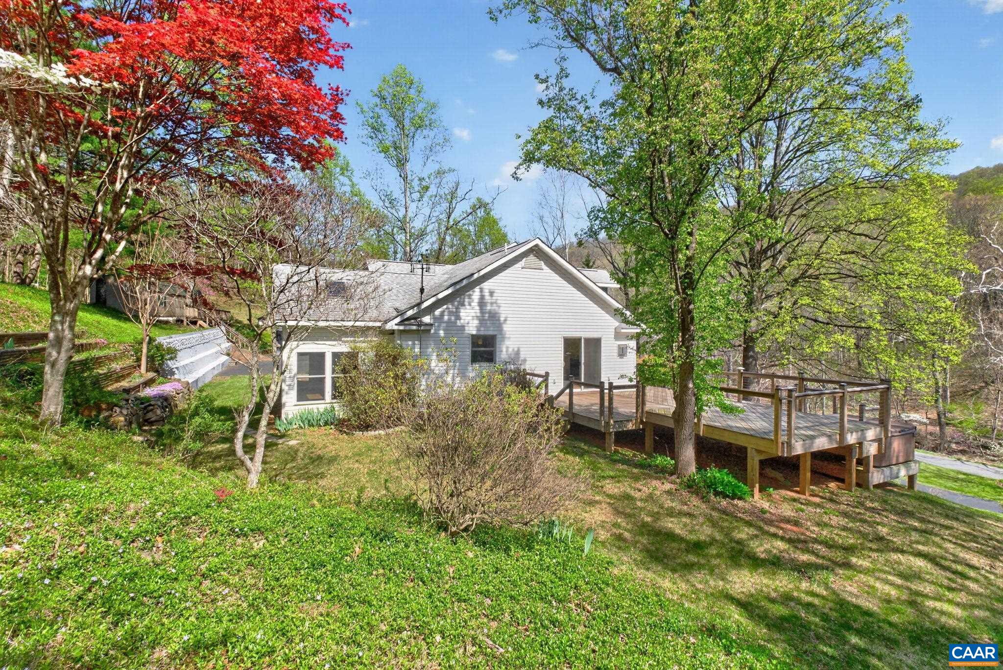 689 Mutton Hollow Road Stanardsville, VA 22973 - Photo 11 of 61
