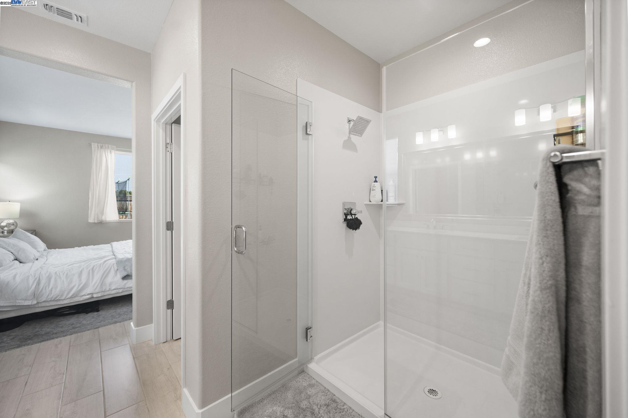 1605 Radiance Lane Modesto, CA 95356 - Photo 19 of 35