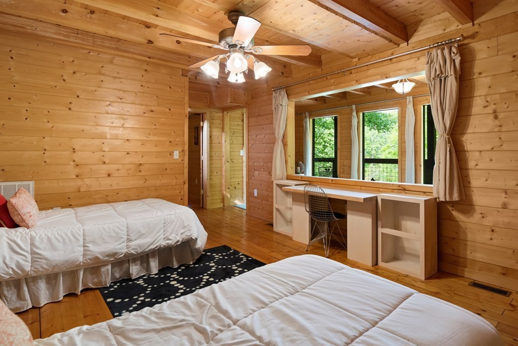 718 Pleasure Road Sevierville, TN 37876 - Photo 40 of 53 Gallery Image 40