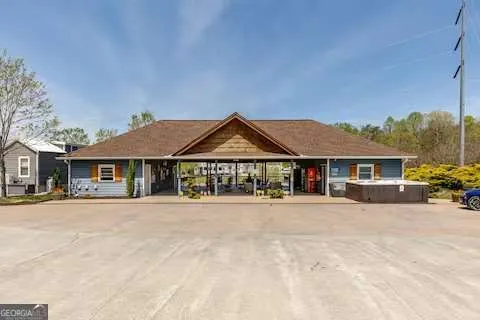 a view of a house with outdoor space