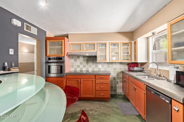 $2,400 | 6744 East Vernon Avenue, Scottsdale, AZ 85257