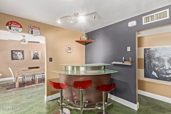 $2,400 | 6744 East Vernon Avenue, Scottsdale, AZ 85257