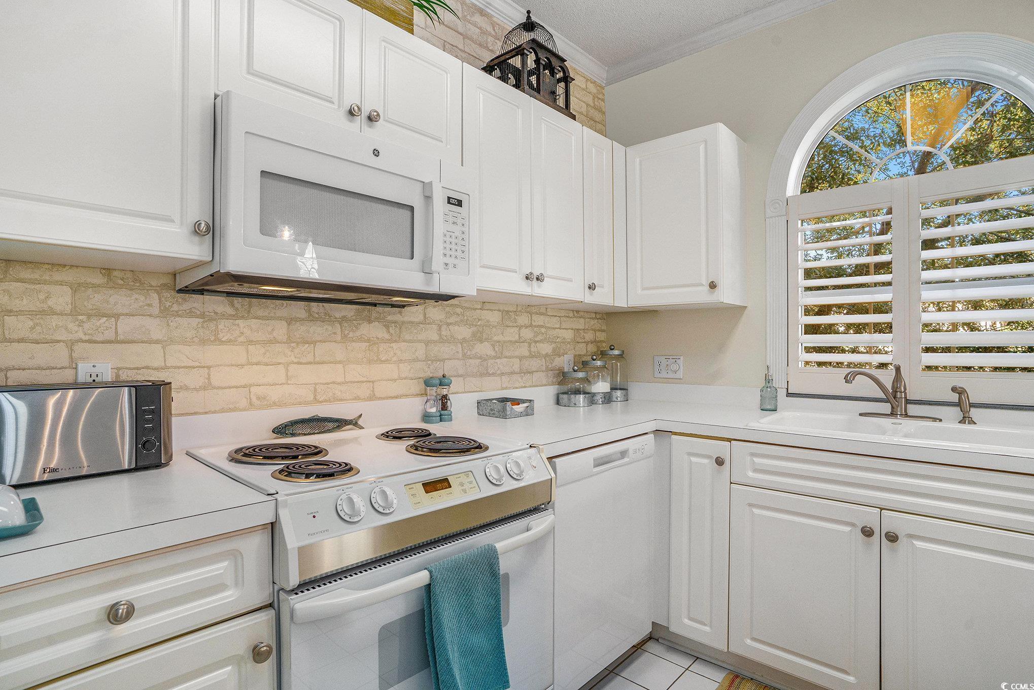 4753 Wild Iris Drive, Unit 202 Myrtle Beach, SC 29577 - Photo 10 of 29