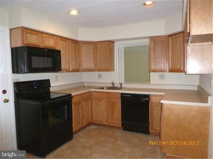 106 Quaint Road Media, PA 19063 - Photo 6 of 13 Kitchen