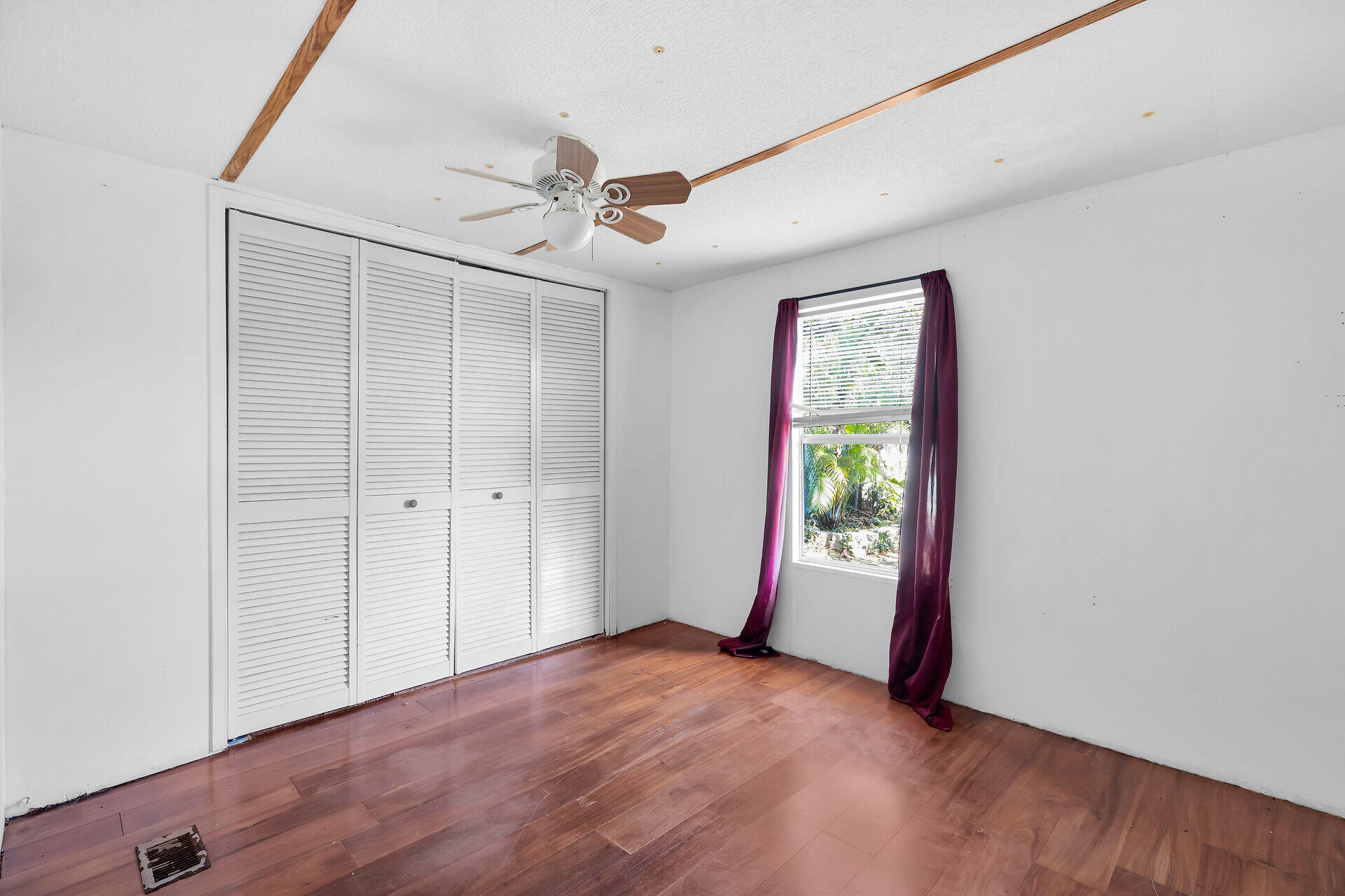 802 Largo Road Key Largo, FL 33037 - Photo 11 of 28 Bedroom 1