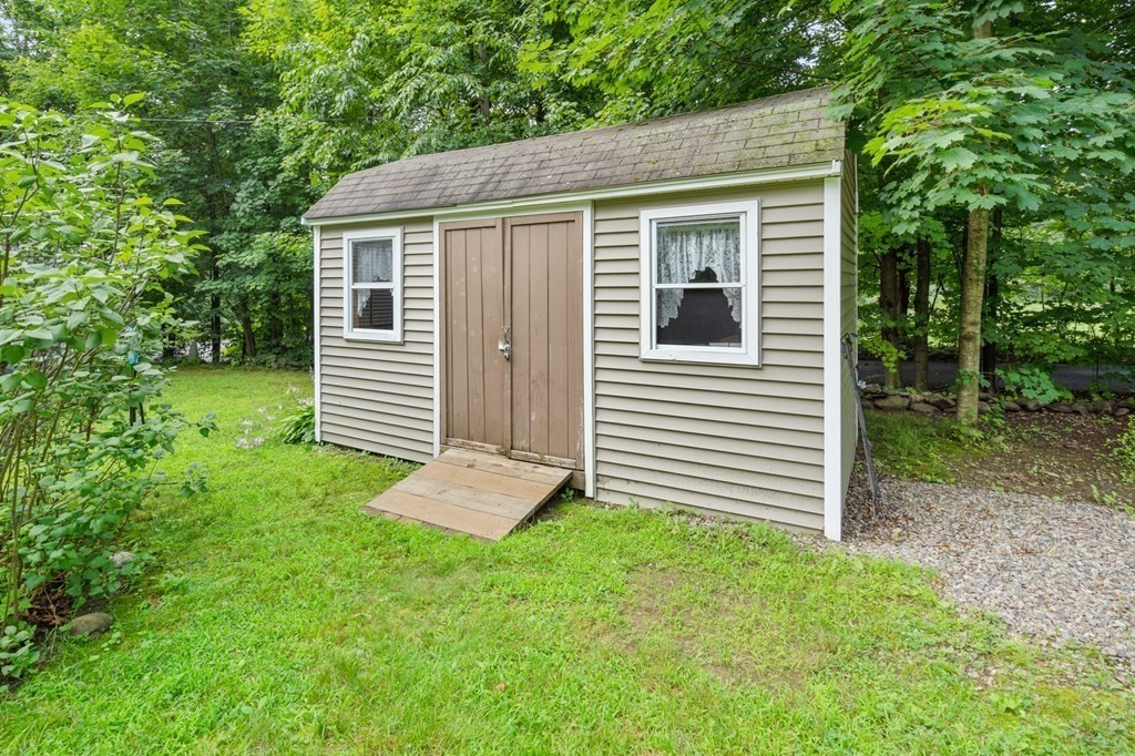 72 Laurelwood Road Sterling, MA 01564 - Photo 27 of 27 Gallery Image 27