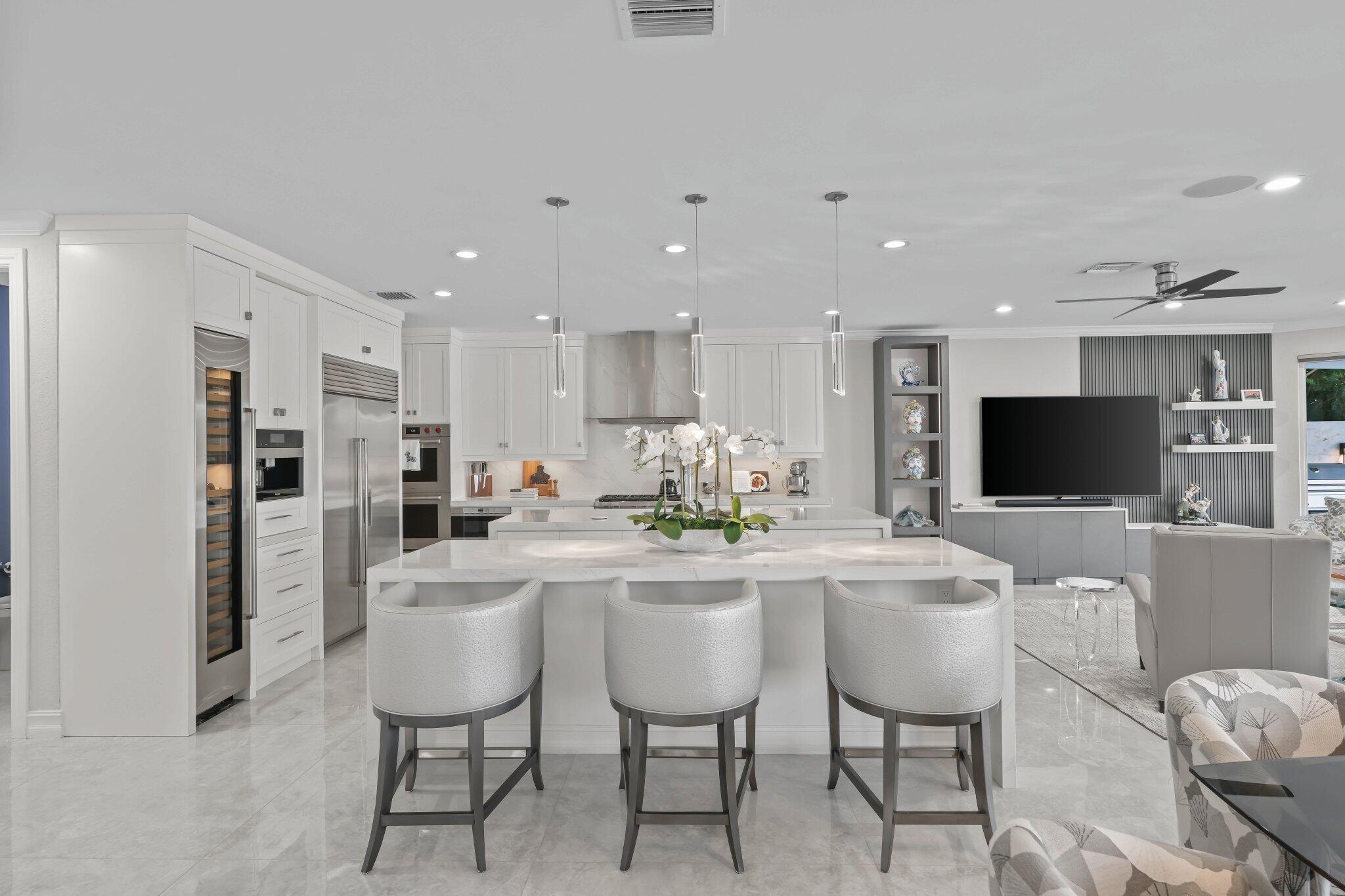 7188 Northeast 8th Drive Boca Raton, FL 33487 - Photo 17 of 78 Kitchen