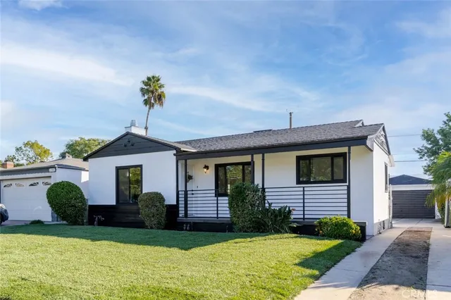 $1,075,000 | 1736 North Niagara Street, Burbank, CA 91505