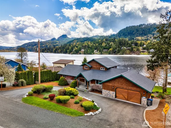 $1,899,000 | 18304 North West View Road, Mount Vernon, WA 98274