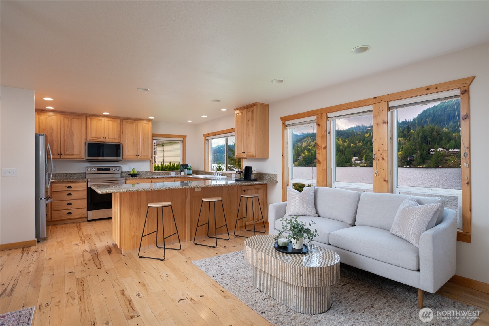 18304 North West View Road Mount Vernon, WA 98274 - Photo 11 of 40