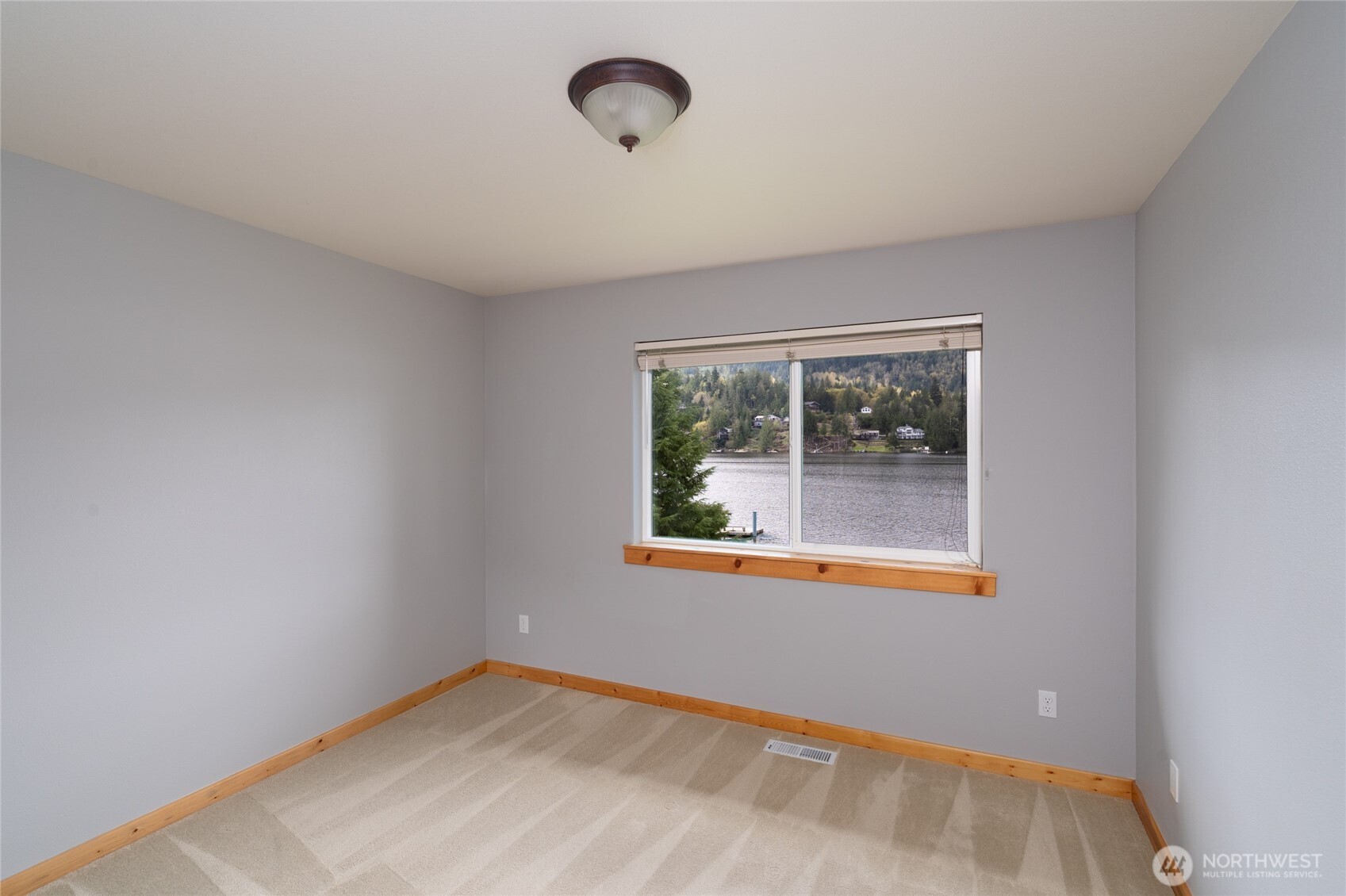 18304 North West View Road Mount Vernon, WA 98274 - Photo 27 of 40