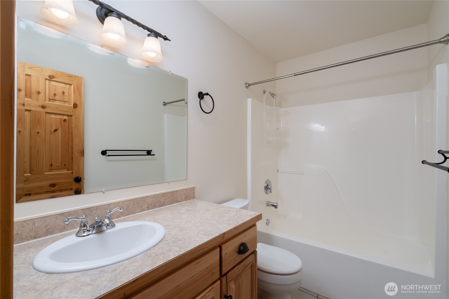 18304 North West View Road Mount Vernon, WA 98274 - Photo 34 of 40