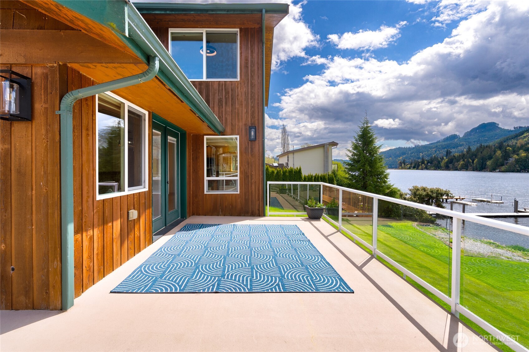 18304 North West View Road Mount Vernon, WA 98274 - Photo 5 of 40