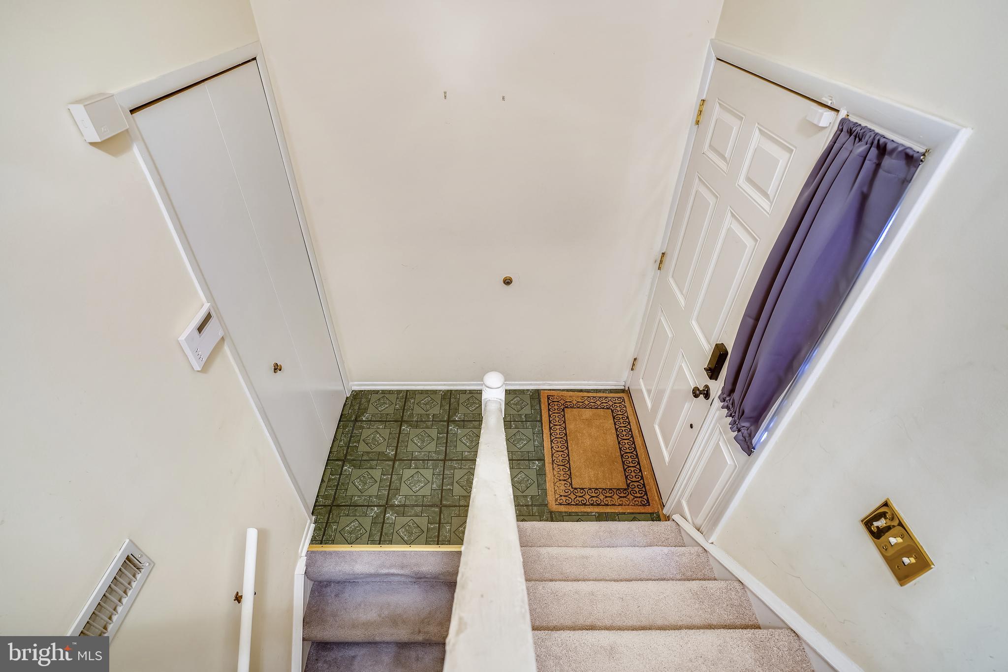 Foyer with coat closet