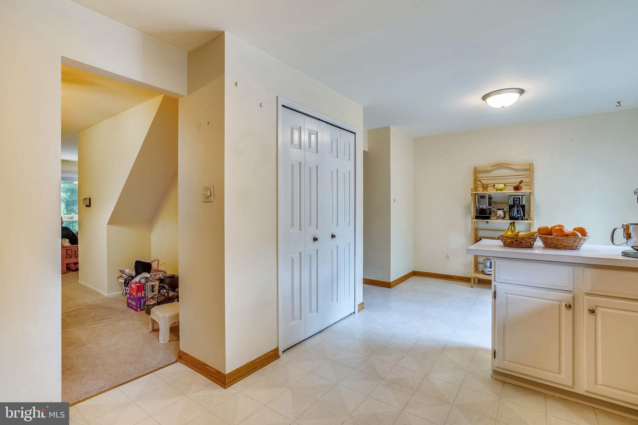 9753 Early Spring Way Columbia, MD 21046 - Photo 10 of 29 Gallery Image 10