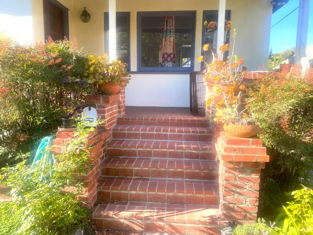 $6,800 | 324 Arden Road, Santa Barbara, CA 93105
