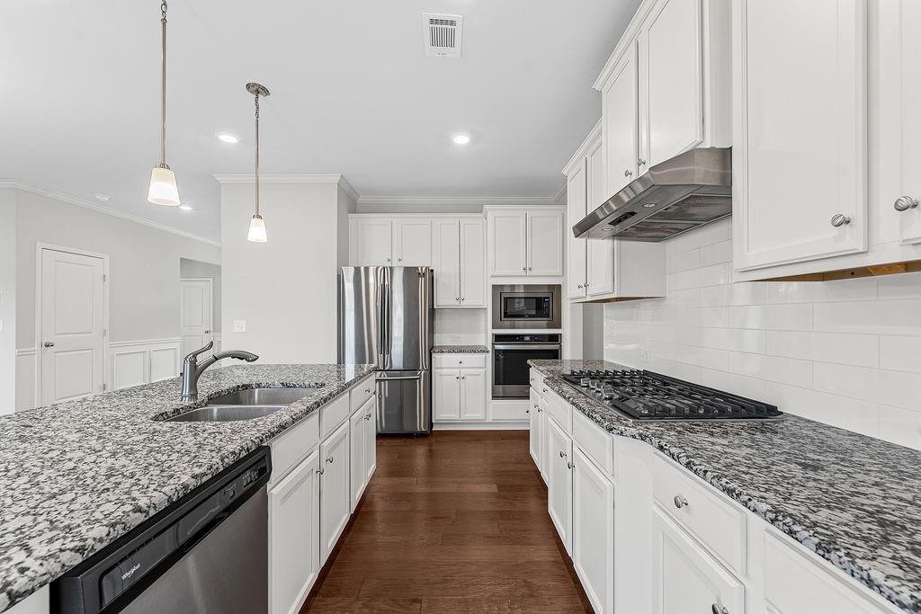3434 IVY FARM Path Buford, GA 30519 - Photo 16 of 60