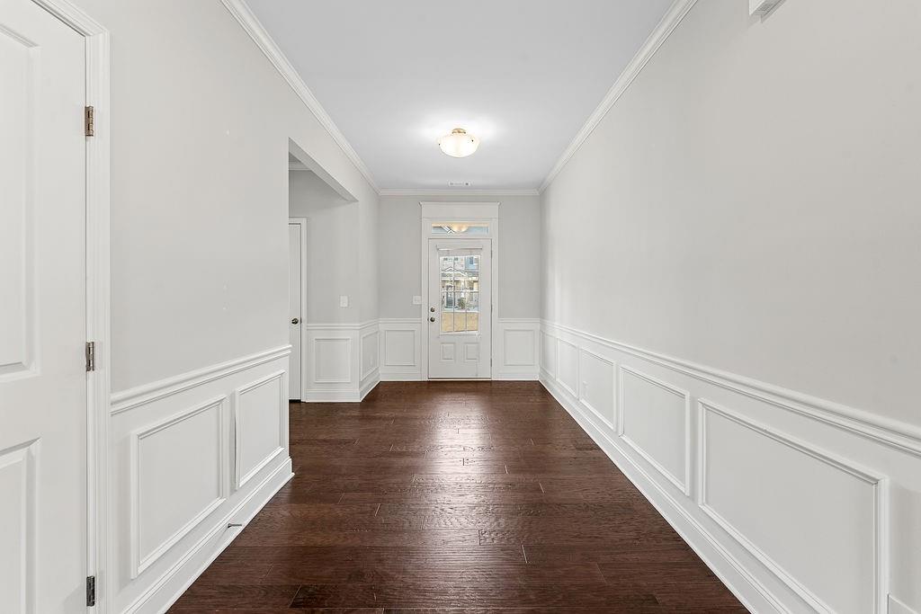 3434 IVY FARM Path Buford, GA 30519 - Photo 5 of 60