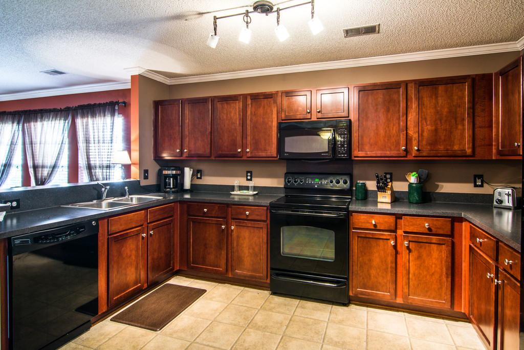 123 Avalon Road Summerville, SC 29483 - Photo 4 of 17 cs1705033-1012
